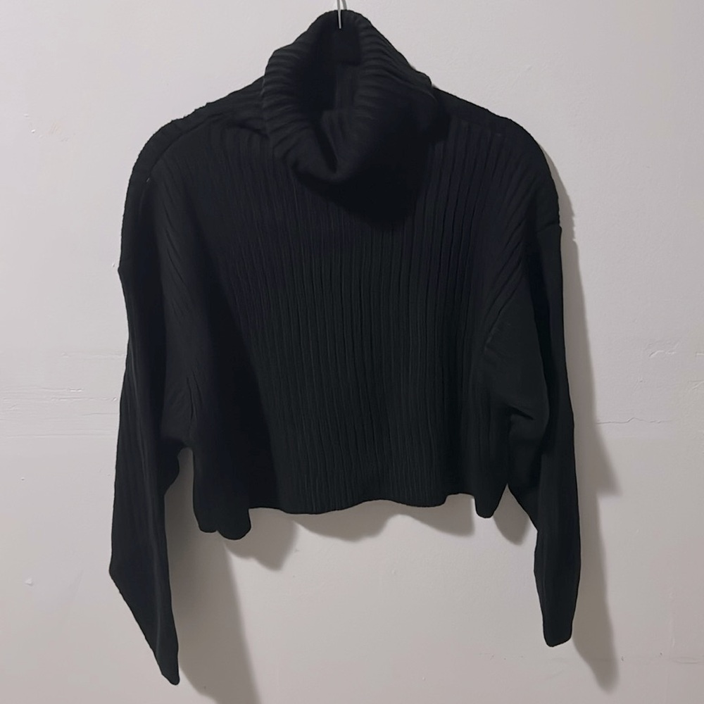 SHEIN | Black Knitted Cropped Turtleneck